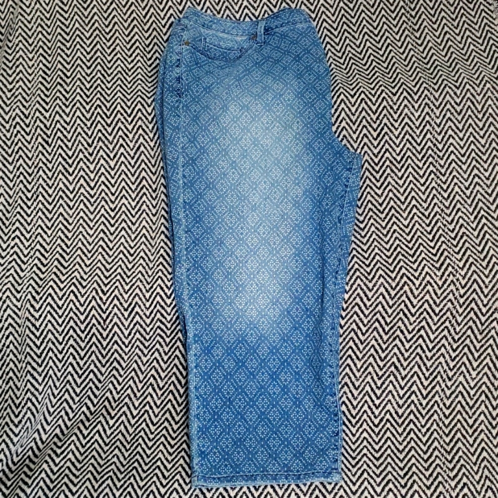 Gloria Vanderbilt Mid-rise Capri
